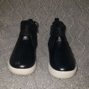 Osh Kosh Bgosh slip ons